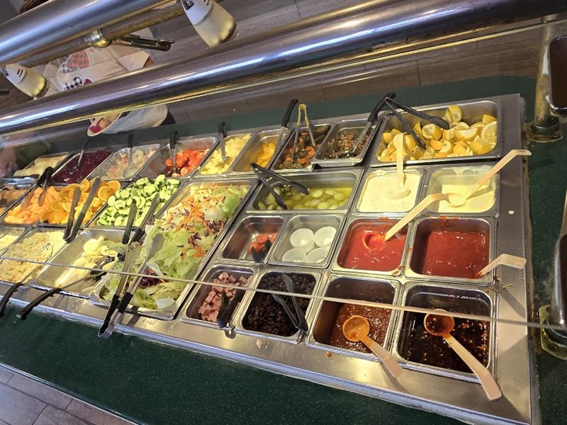 Sun Star Buffet interior